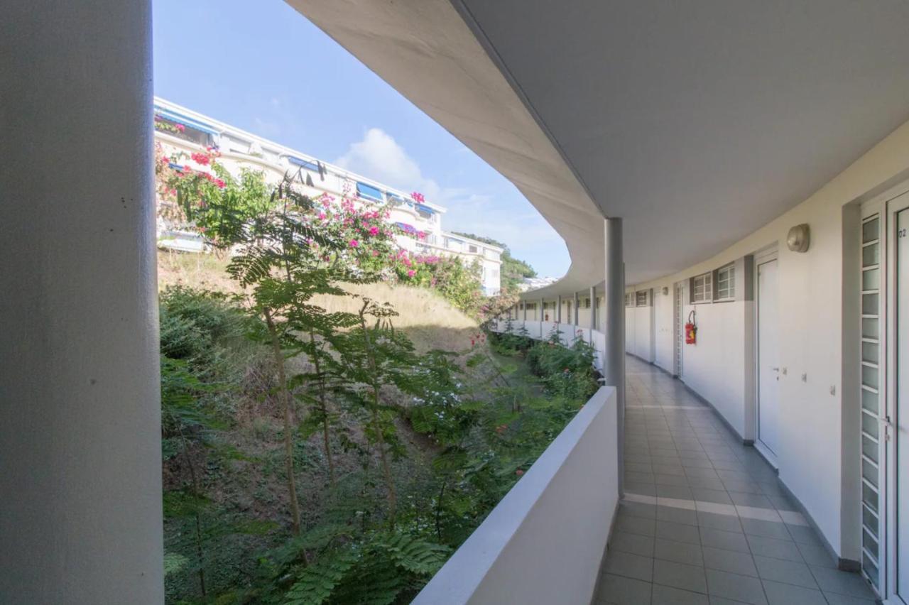 Un Pied-A-Terre Face A La Marina Lägenhet Le Marin Exteriör bild
